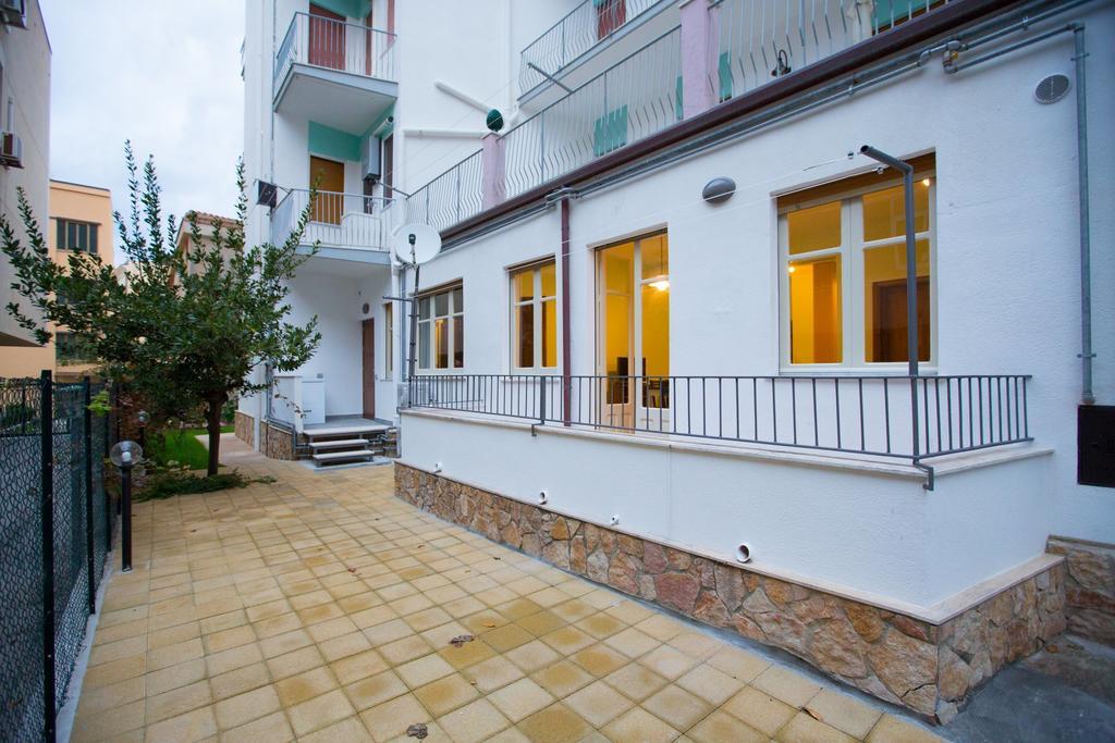 Il Nido Del Sole Apartment Cefalu Room photo
